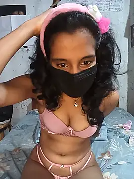 Snapshot of manu_babe chatting on July 14, 2026, 11:49 am manu babe online show from July 14, 2026, 11:49 am