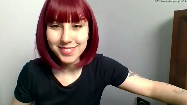 ZaraHotTeen online show from May 18, 2026, 1:27 pm
