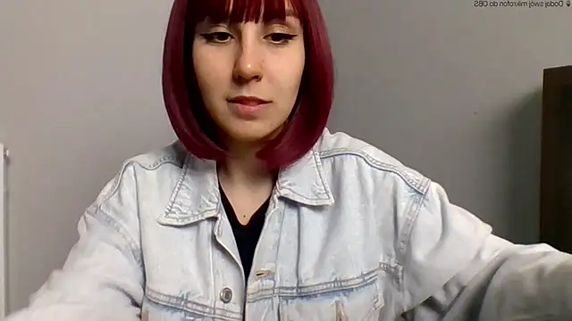 ZaraHotTeen online show from May 12, 2026, 2:12 pm