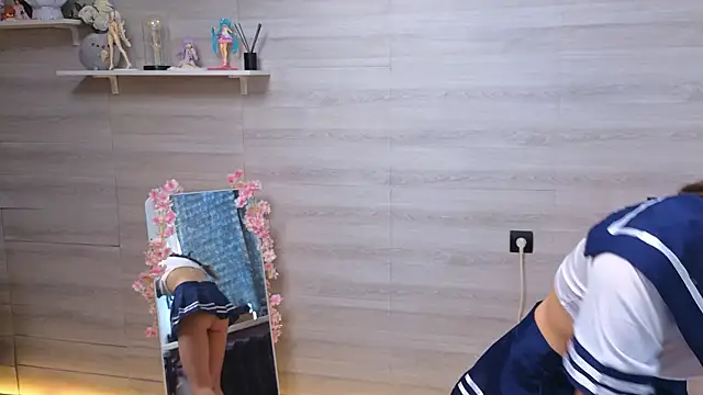 belle cute online show from July 16, 2026, 3:47 am