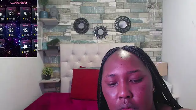Skylernaomi online show from June 13, 2026, 2:04 pm