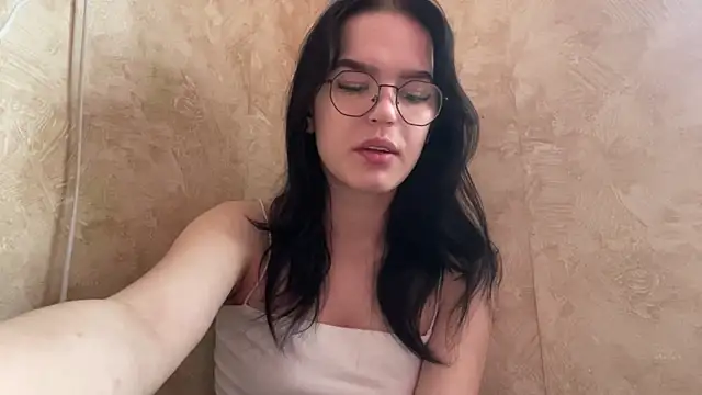 SlitheryTrudge online show from April 8, 2026, 5:09 am