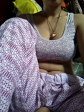 Palaksingh143 online show from June 8, 2026, 2:23 am