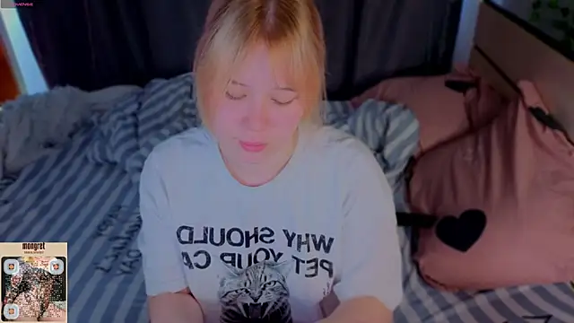 unburnedgirl online show from May 16, 2026, 1:59 am