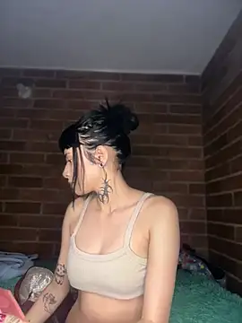 Snapshot of Babeel_ chatting on July 9, 2026, 2:56 am Babeel online show from July 9, 2026, 2:56 am
