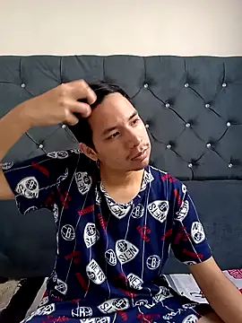 Snapshot of Ian-yin08 chatting on April 4, 2026, 12:45 pm Ian-yin08 online show from April 4, 2026, 12:45 pm