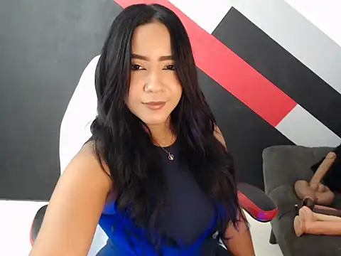 tammarasilk online show from May 29, 2026, 6:25 pm