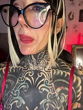 Musedreams online show from July 18, 2026, 12:52 am