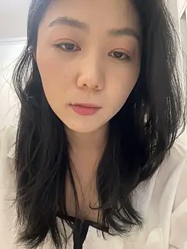Shanshan 1267 online show from April 24, 2026, 7:43 am