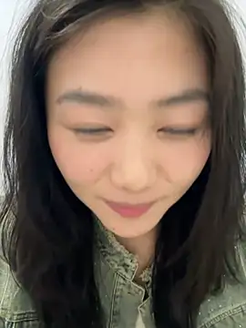 Shanshan 1267 online show from April 20, 2026, 5:25 pm