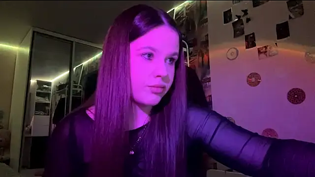 FordedCrier online show from April 8, 2026, 6:09 pm