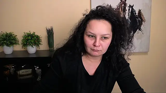 Snapshot of Michaela_sh chatting on March 31, 2026, 9:33 am Michaela sh online show from March 31, 2026, 9:33 am