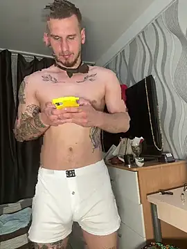 Snapshot of vance_love chatting on May 22, 2026, 6:28 pm vance love online show from May 22, 2026, 6:28 pm