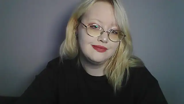 Snapshot of Elayne_Sweet chatting on June 25, 2026, 6:07 am Elayne Sweet online show from June 25, 2026, 6:07 am