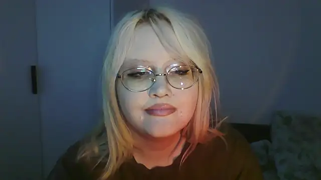 Elayne Sweet online show from May 21, 2026, 6:11 am