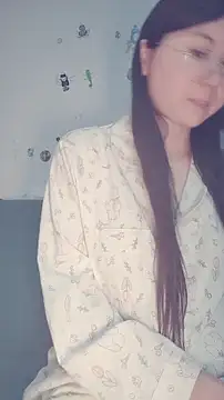 Snapshot of yehua001 chatting on April 5, 2026, 3:51 pm yehua001 online show from April 5, 2026, 3:51 pm