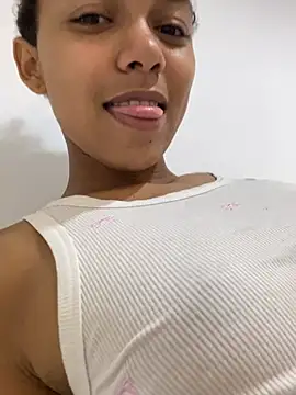 aitana ross online show from March 31, 2026, 4:20 pm