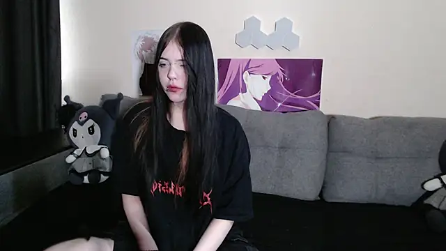 zxcouple online show from April 13, 2026, 12:42 pm