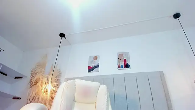 lili blaze online show from May 25, 2026, 12:59 pm