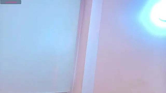 Snapshot of VIOLETTA_TAY chatting on April 5, 2026, 11:50 am VIOLETTA TAY online show from April 5, 2026, 11:50 am