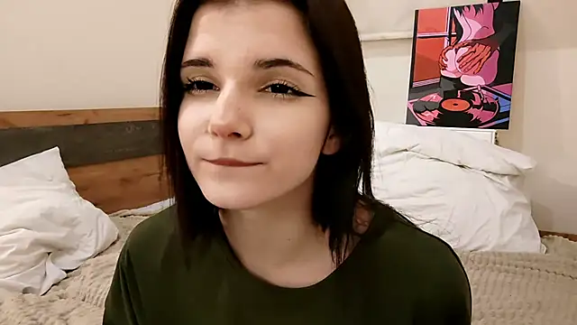 Snapshot of Ivy_wise chatting on April 3, 2026, 9:43 pm Ivy wise online show from April 3, 2026, 9:43 pm