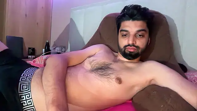 priyxh online show from June 29, 2026, 10:09 pm