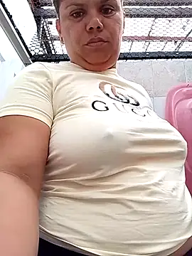 Zafiro MD online show from April 22, 2026, 12:12 pm