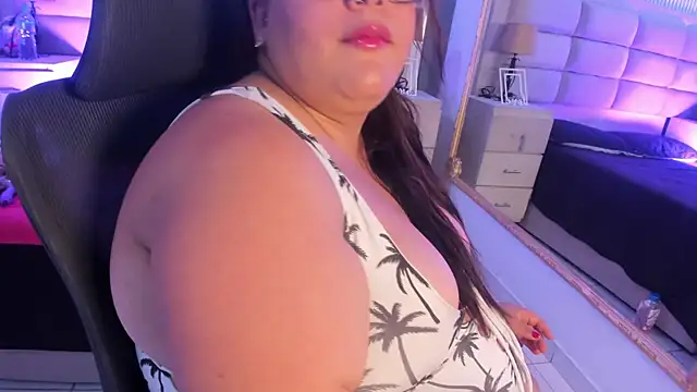 AbbyRogers1 online show from May 24, 2026, 4:34 am