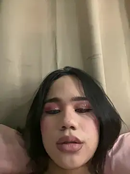 Velvet Rose02 online show from May 26, 2026, 6:11 am