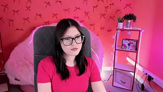 JennyGibson online show from May 3, 2026, 5:12 am
