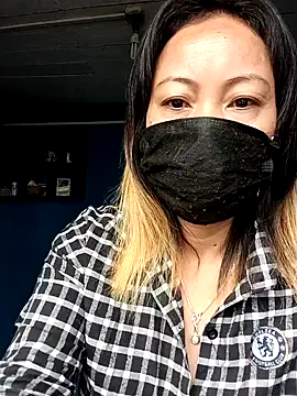 Bristy BigBoobs online show from June 17, 2026, 1:38 am