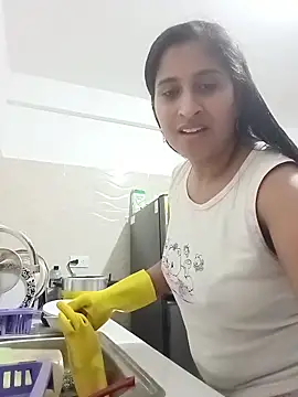 SofiaMendez1  online show from May 15, 2026, 2:20 am