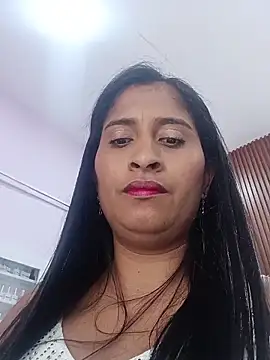 SofiaMendez1  online show from April 30, 2026, 6:26 pm