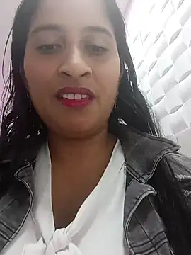 SofiaMendez1  online show from May 23, 2026, 4:17 pm
