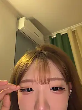 linlian3 online show from May 17, 2026, 6:30 pm