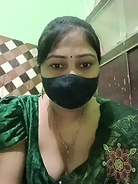 Pinki-girl online show from July 3, 2026, 5:03 am