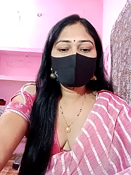 Pinki-girl online show from April 10, 2026, 5:03 am