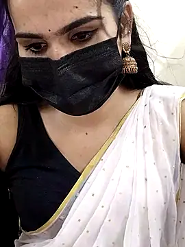 Snapshot of Shakshana-queen chatting on April 5, 2026, 10:22 am Shakshana-queen online show from April 5, 2026, 10:22 am