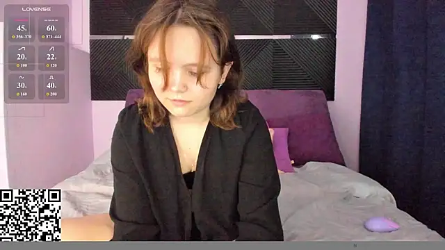 Snapshot of Nika_Vibe chatting on May 21, 2026, 2:31 am Nika Vibe online show from May 21, 2026, 2:31 am