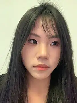 Lina 577 online show from April 6, 2026, 8:15 am