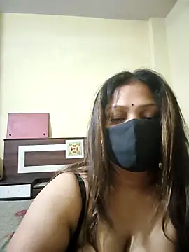 SluttySonam online show from April 25, 2026, 2:58 pm