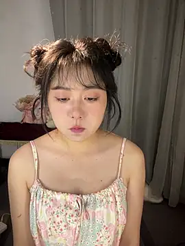 ooooBaby129 online show from May 23, 2026, 12:04 pm