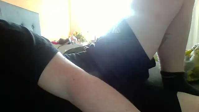 Pallmees online show from April 22, 2026, 9:38 am