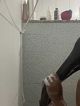 lysapimentinha online show from April 3, 2026, 10:38 pm