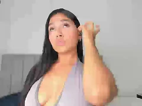 jazlycute   online show from May 12, 2026, 7:53 pm