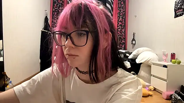 WifeAileen online show from June 1, 2026, 10:15 am