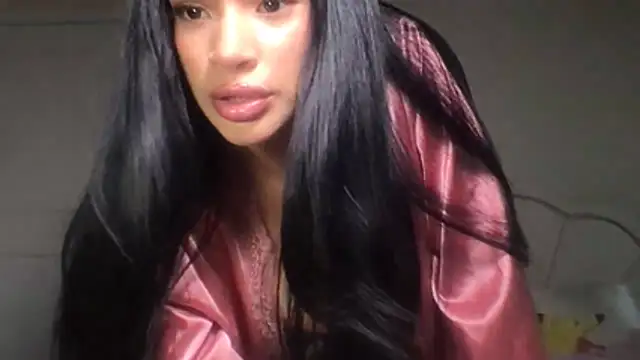 alexisbae888 online show from April 8, 2026, 8:43 pm