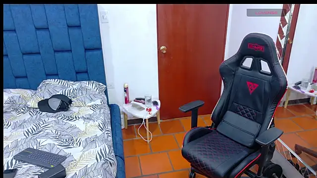 Alex teen 20c online show from April 15, 2026, 2:50 am