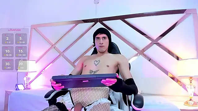 Snapshot of Gold_d_jean chatting on April 6, 2026, 6:09 pm Gold d jean online show from April 6, 2026, 6:09 pm