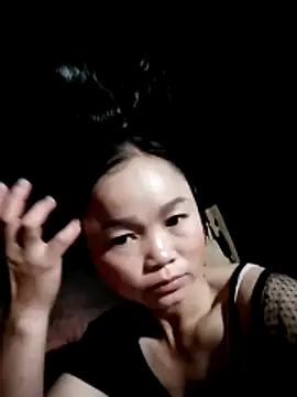 Tieuvy122 online show from April 4, 2026, 10:49 pm